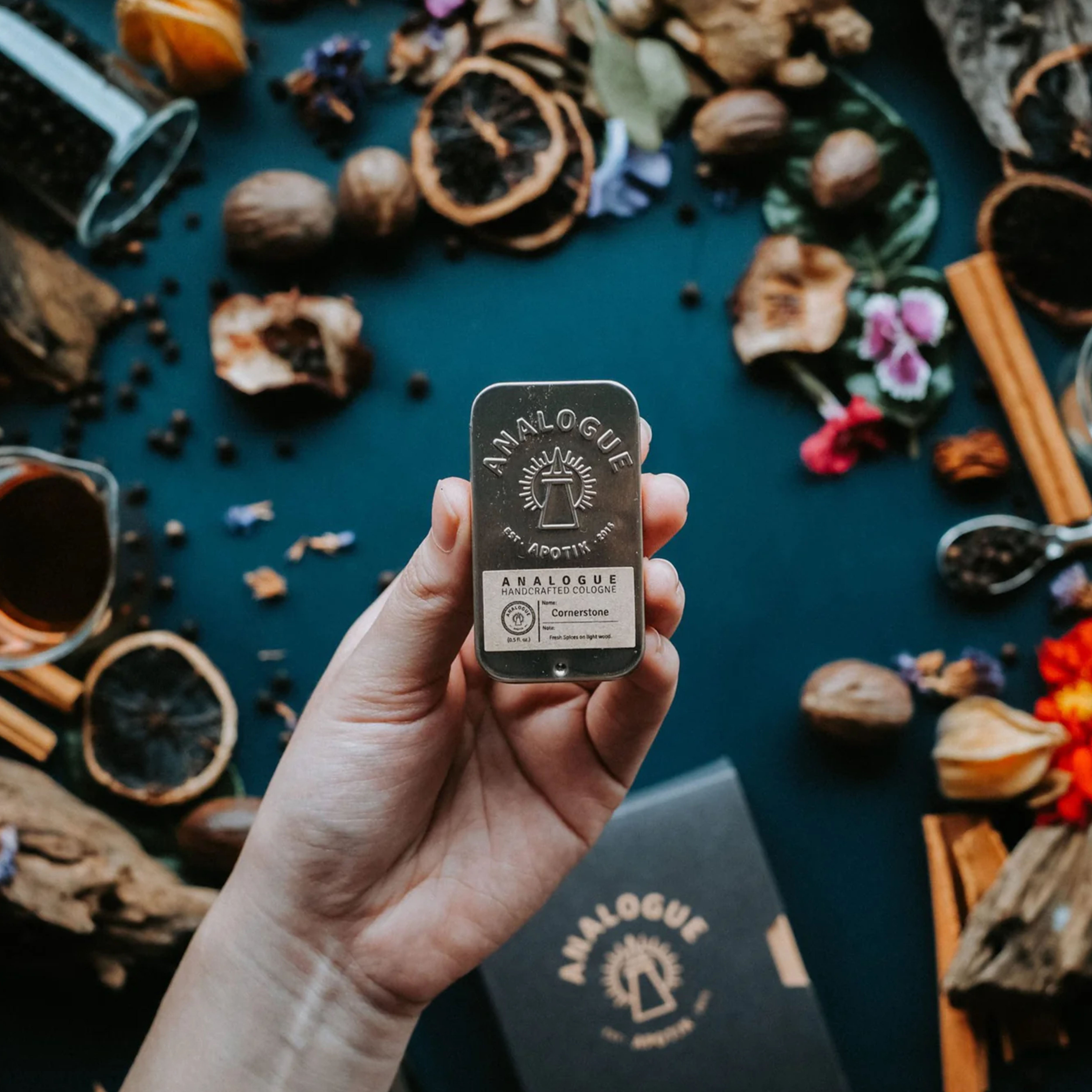 Analogue Apotik Cornerstone Tin Solid Cologne