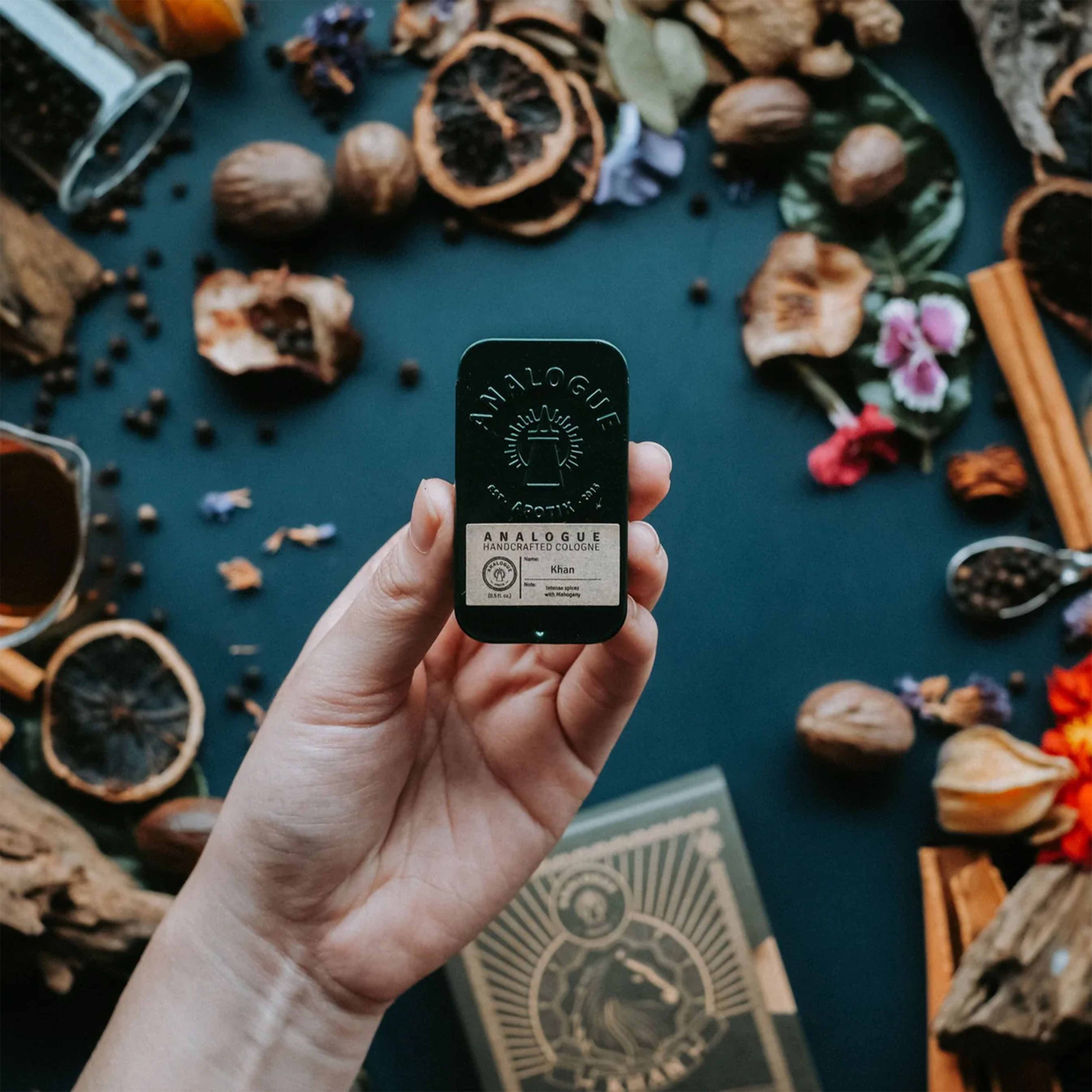 Analogue Apotik Colossus Crackle Case